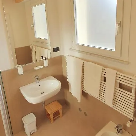 L'orto Dei Nonni 4* 莱万托